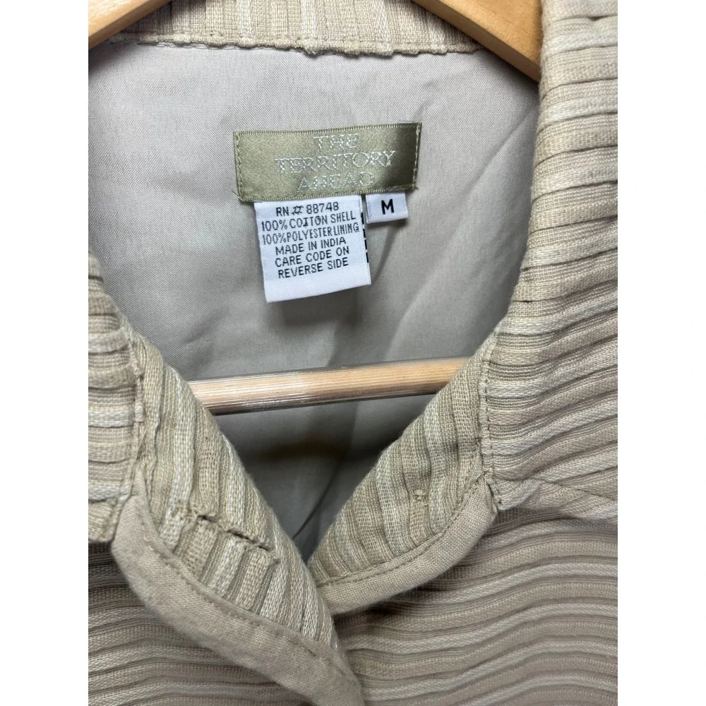 The Territory Ahead Jacket Womens Medium Tan Textured Pintuck Button Front